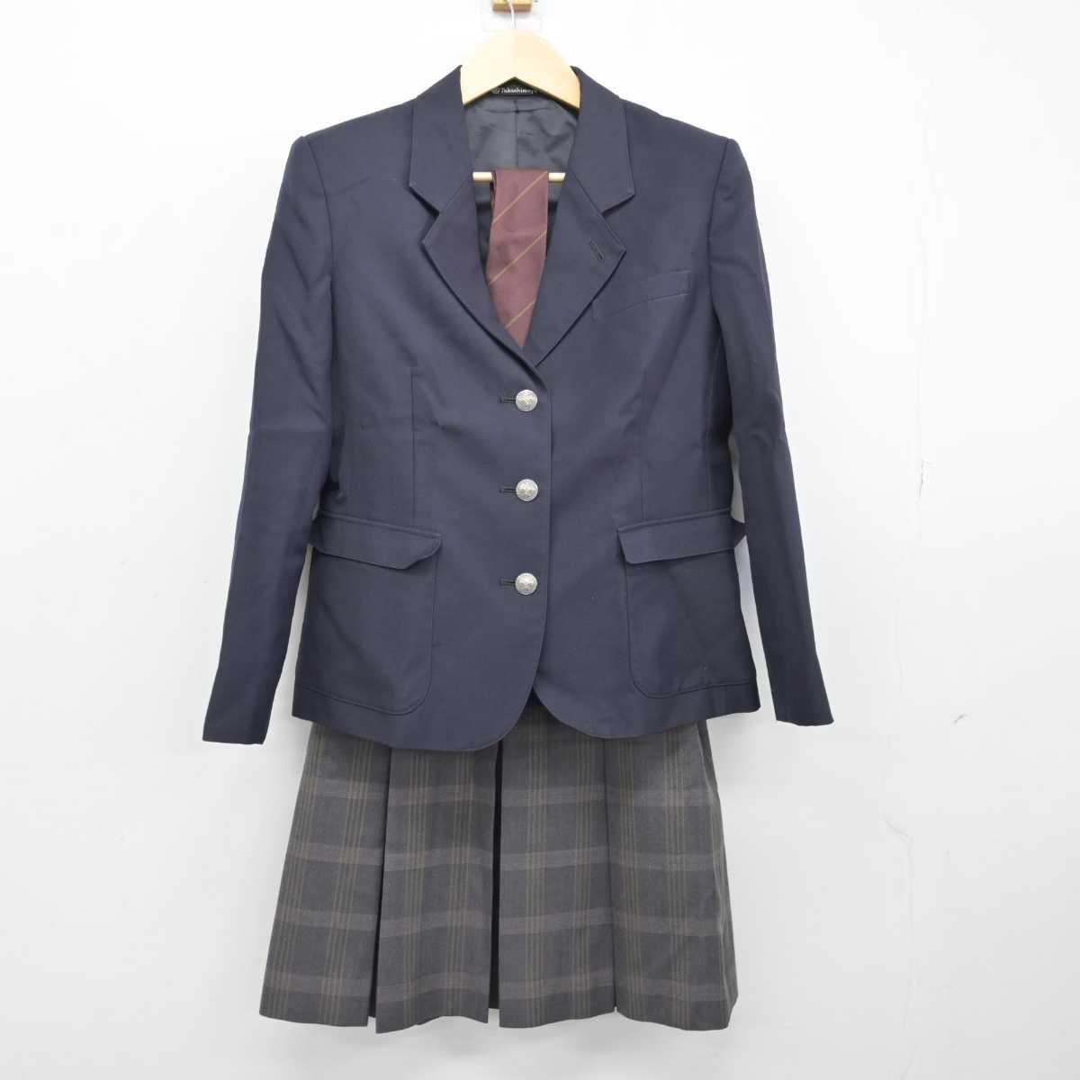 【中古】神奈川県 横須賀学院高等学校 女子制服 4点 (ブレザー・ニット・スカート) sf053403