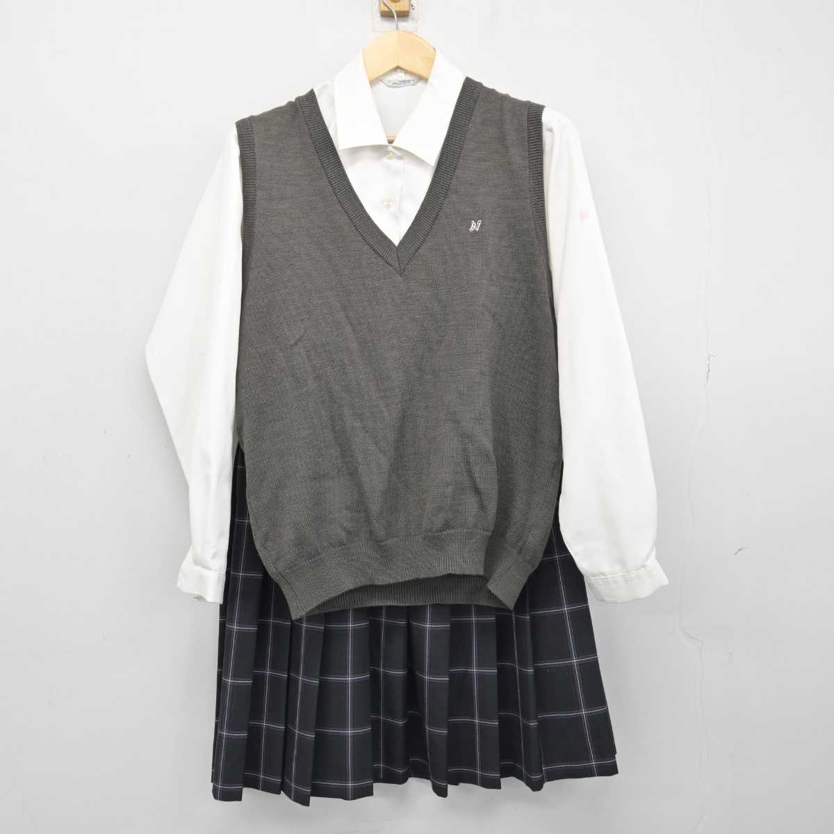 【中古】東京都 日本大学豊山女子中学校・高等学校 女子制服 4点 (ニットベスト・シャツ・スカート) sf053427