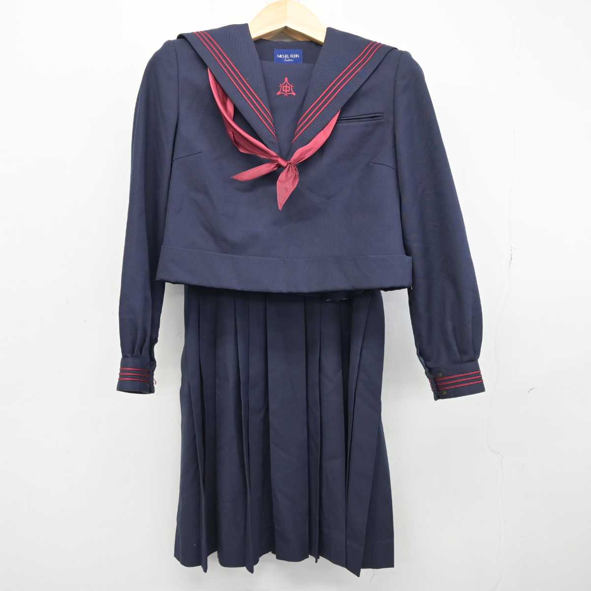 【中古】福岡県 松ヶ江中学校 女子制服 3点 (セーラー服・ジャンパースカート) sf053444