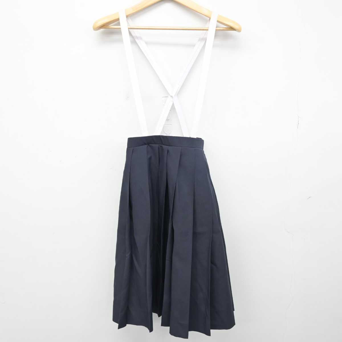 【中古】 学校名不明 女子制服 3点 (セーラー服・スカート) sf053447