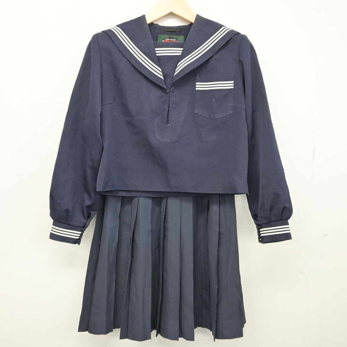 【中古】山口県 田布施中学校 女子制服 2点 (セーラー服・スカート) sf053460