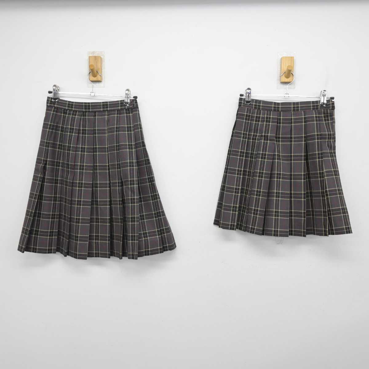 【中古】大阪府 交野市立第二中学校 女子制服 3点 (ブレザー・スカート・スカート) sf053518