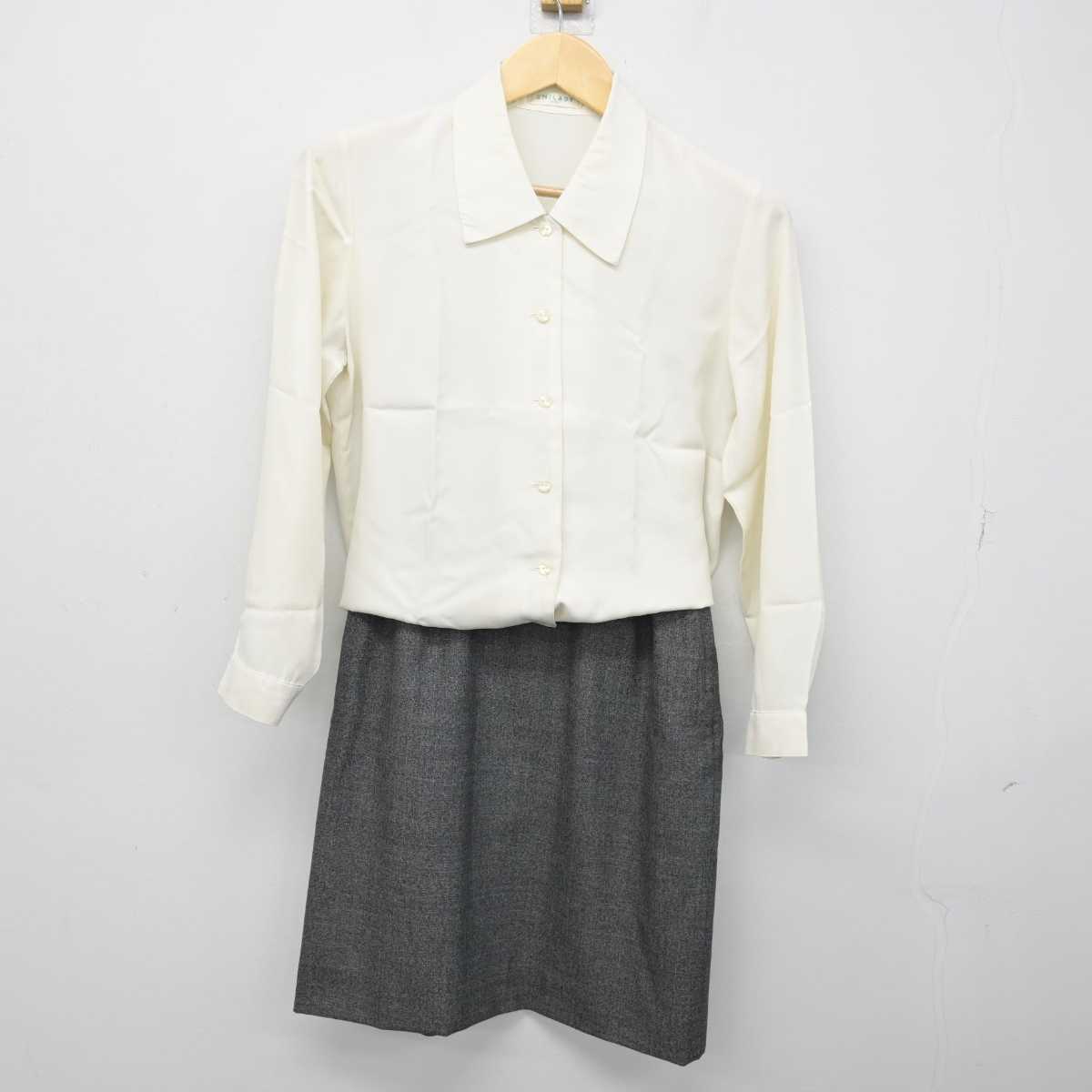 【中古】 ビジネスホテルフロント 女子制服 2点 (シャツ・スカート) sf053531