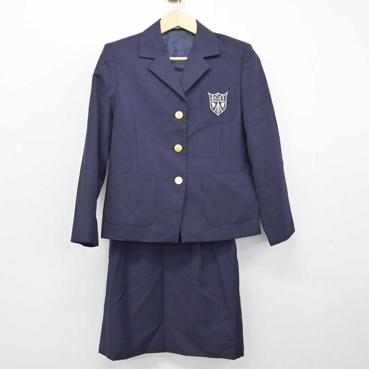 【中古】兵庫県 甲南女子大学 女子制服 2点 (ブレザー・スカート) sf053599