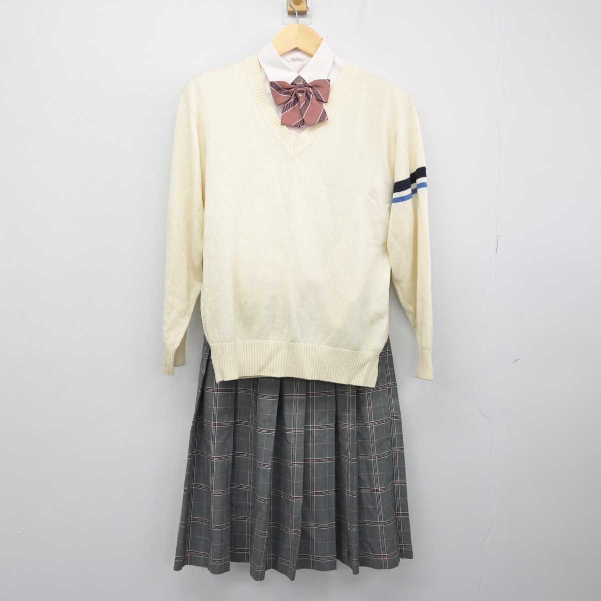 【中古】大阪府 上宮高等学校 女子制服 5点 (ブレザー・ニット・シャツ・スカート) sf053614