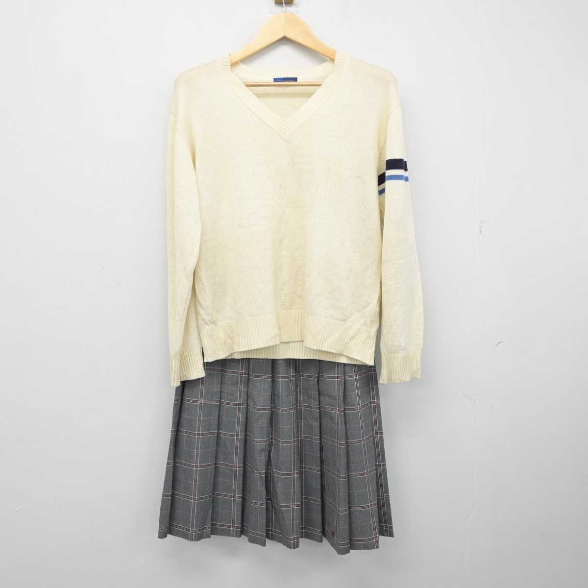 【中古】大阪府 上宮高等学校 女子制服 2点 (ニット・スカート) sf053615