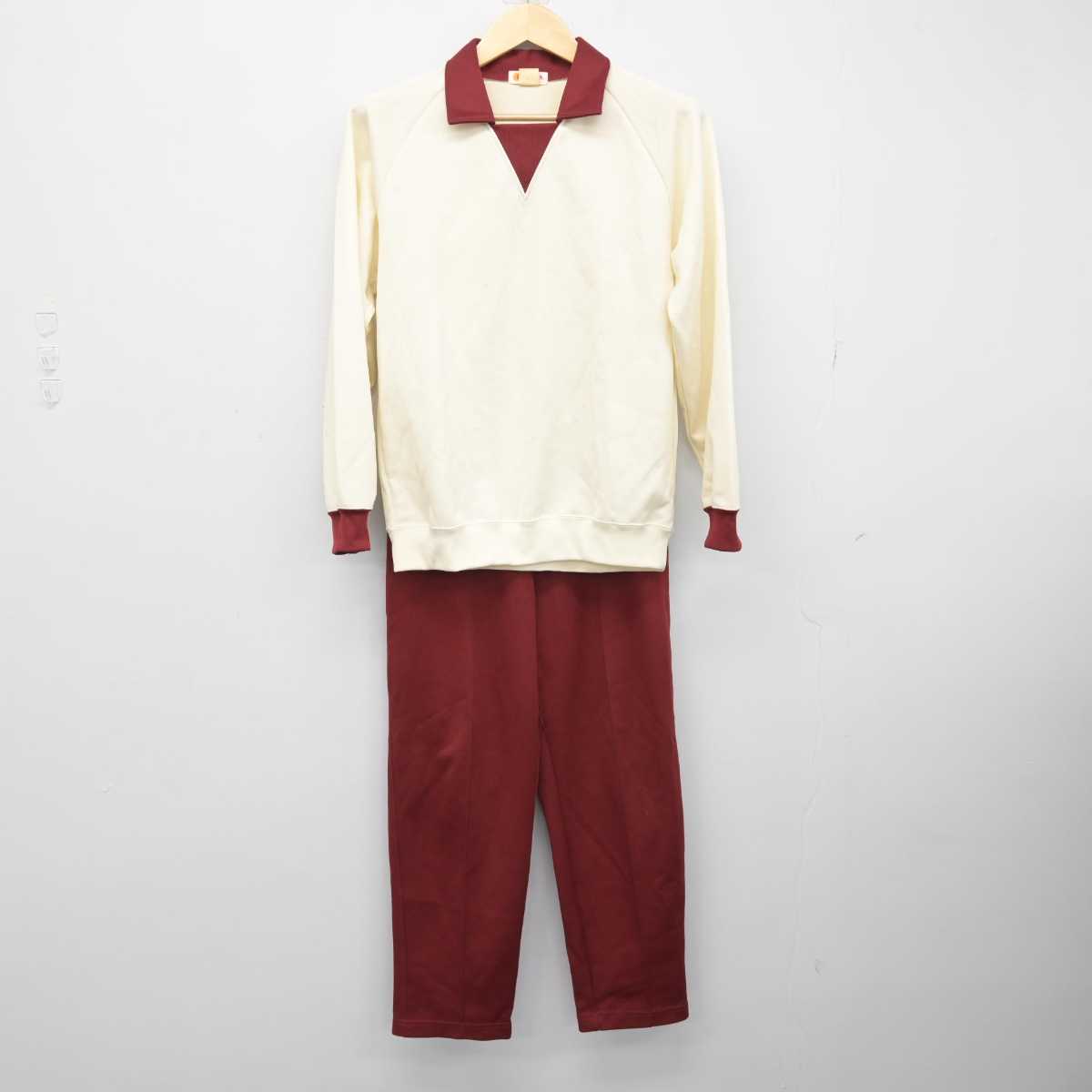 【中古】熊本県 開新高等学校 女子制服 3点 (ジャージ 上・体操服 上・ジャージ 下) sf053625