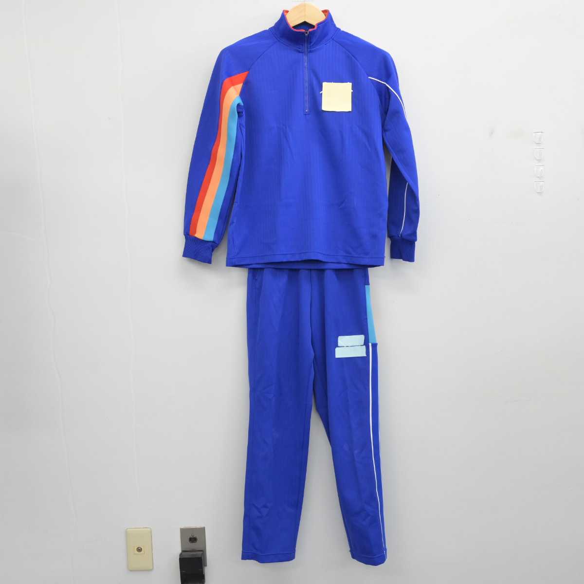 【中古】福井県 福井工業大学附属福井中学校 女子制服 2点 (ジャージ 上・ジャージ 下) sf053706