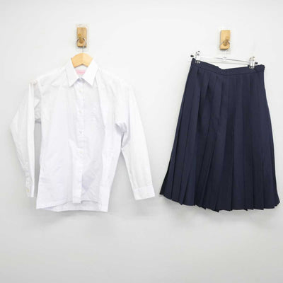 【中古】群馬県 大間々東中学校 女子制服 2点 (シャツ・スカート) sf053829