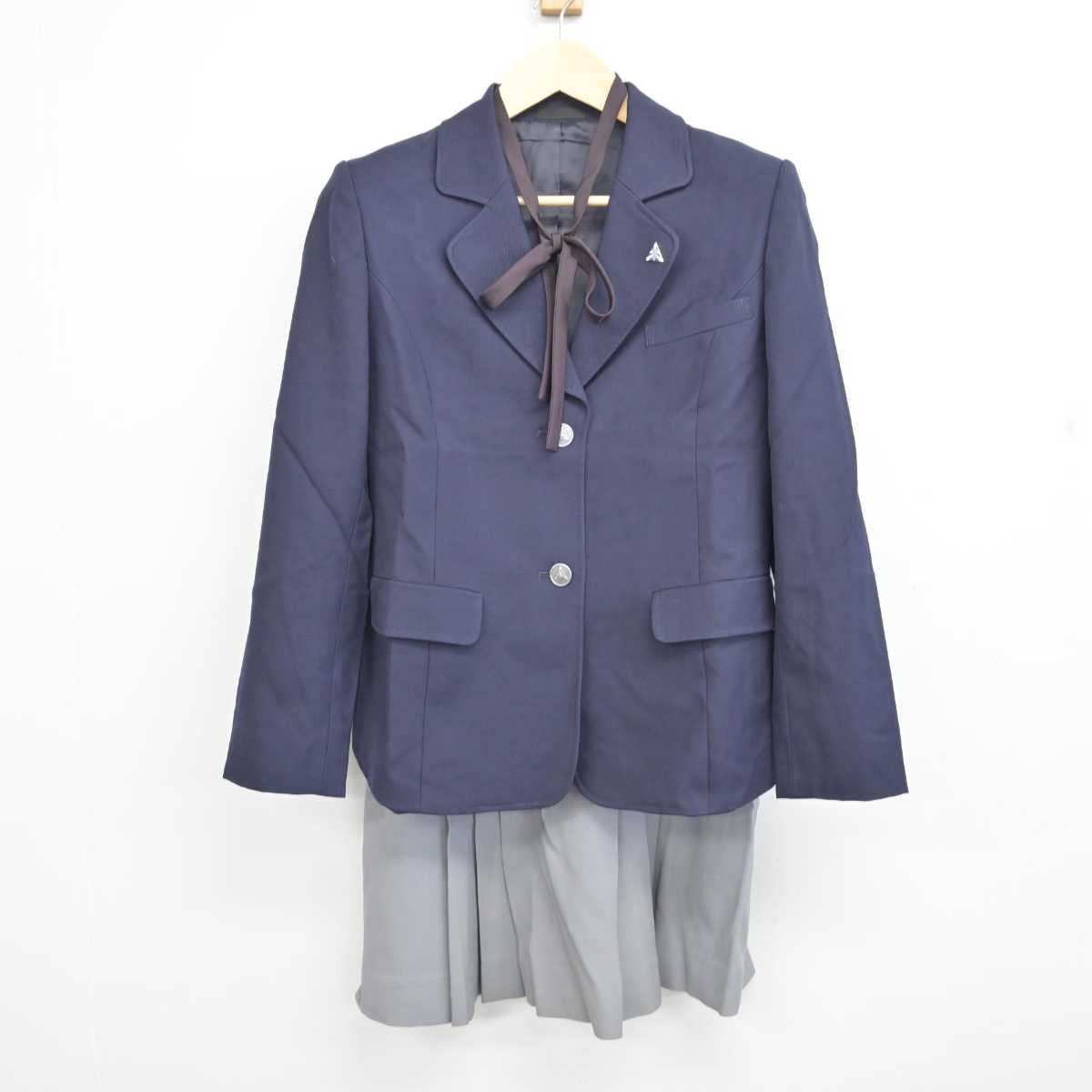 【中古】神奈川県 大船高等学校 女子制服 4点 (ブレザー・スカート) sf053835