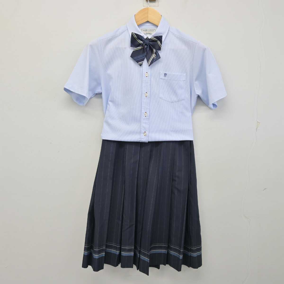 【中古】福岡県 八幡高等学校 女子制服 3点 (シャツ・スカート) sf053910