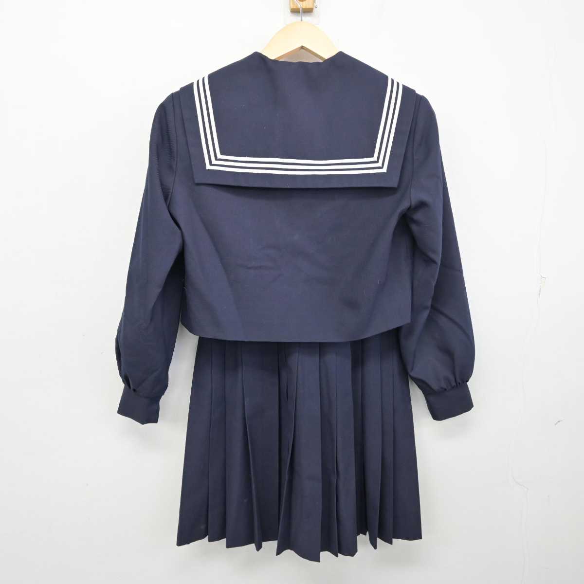 【中古】愛知県 桜山中学校 女子制服 2点 (セーラー服・スカート) sf054007