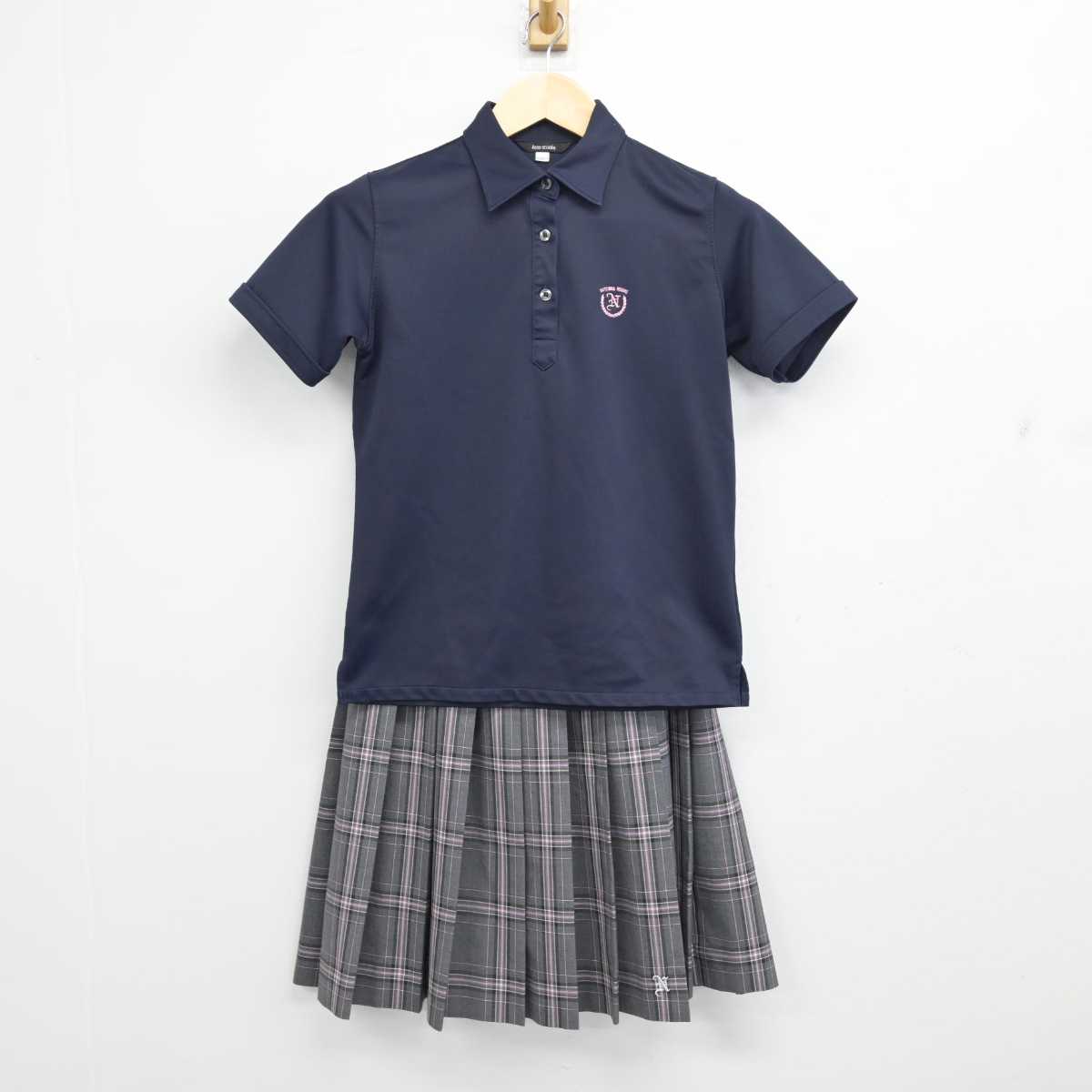 【中古】静岡県 御殿場西高等学校 女子制服 2点 (シャツ・スカート) sf054033