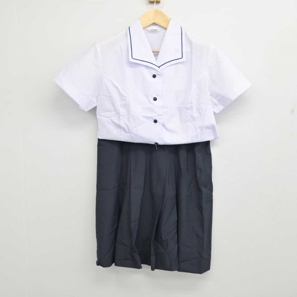 【中古】秋田県 大曲高等学校 女子制服 2点 (シャツ・スカート) sf054042