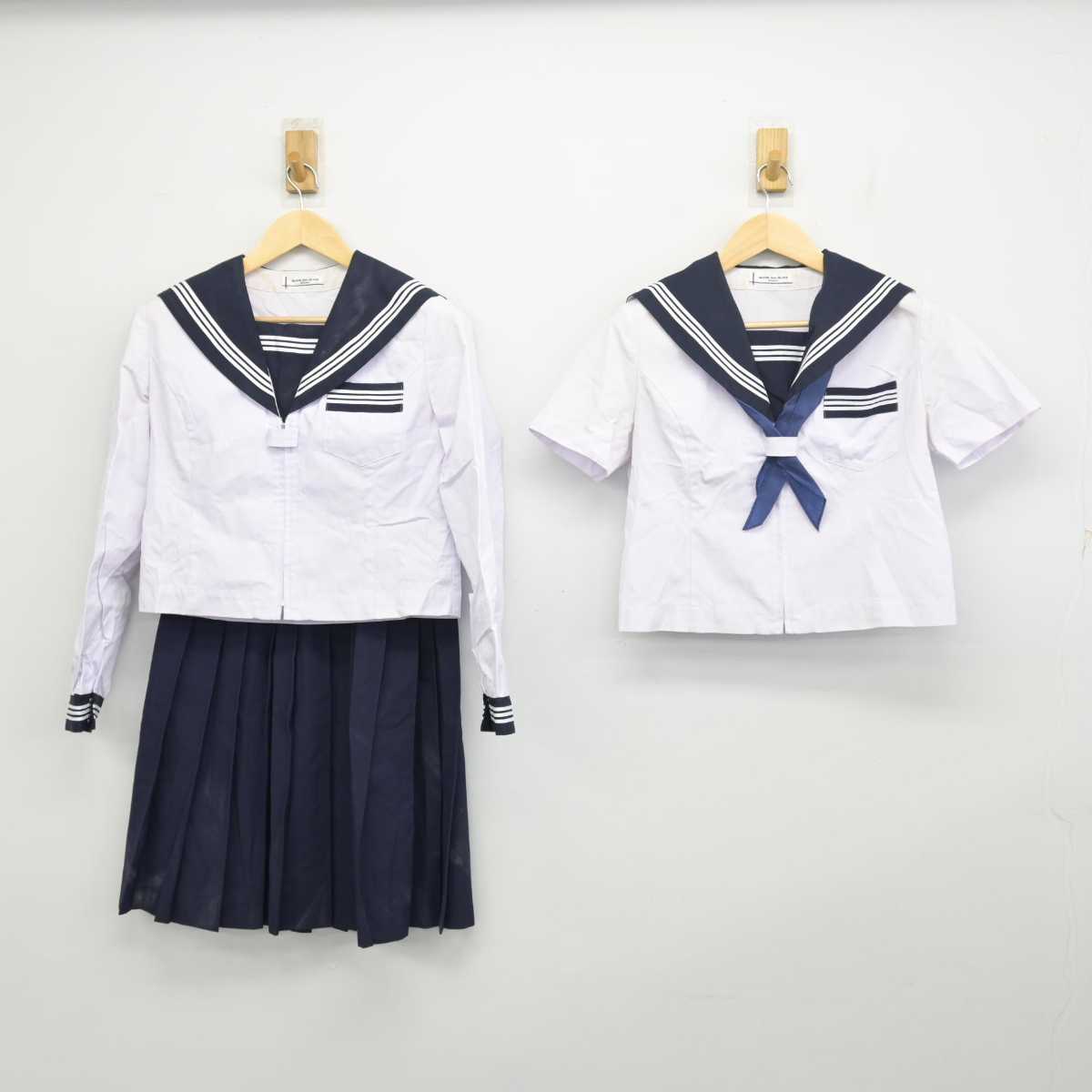 【中古】秋田県 大曲中学校 女子制服 4点 (セーラー服・セーラー服・スカート) sf054047