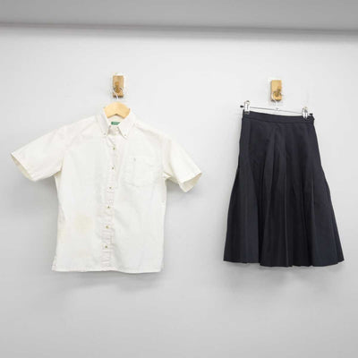 【中古】京都府 京都文教中学校・高等学校 女子制服 2点 (シャツ・スカート) sf054101