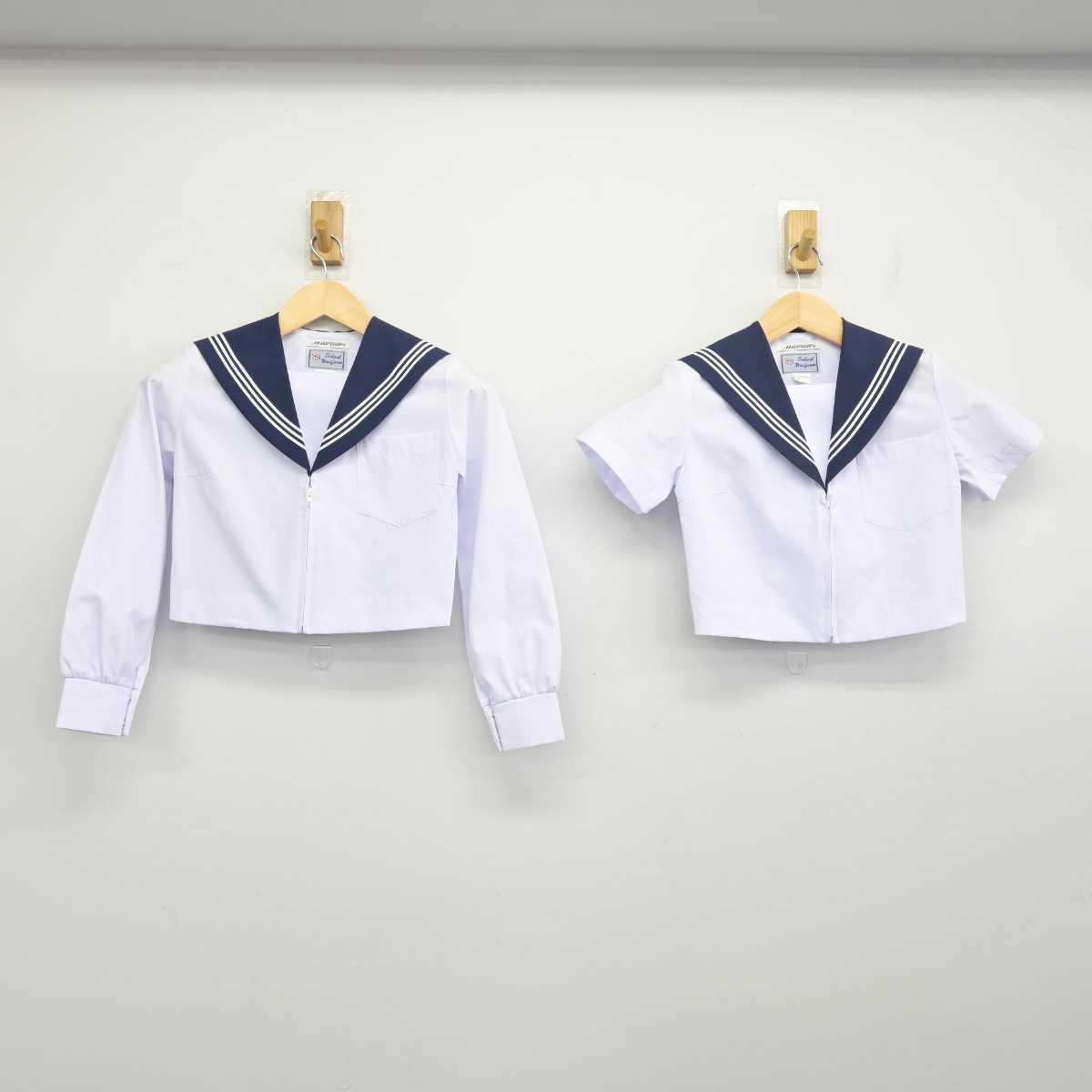 【中古】愛知県 青山中学校 女子制服 2点 (セーラー服) sf054105