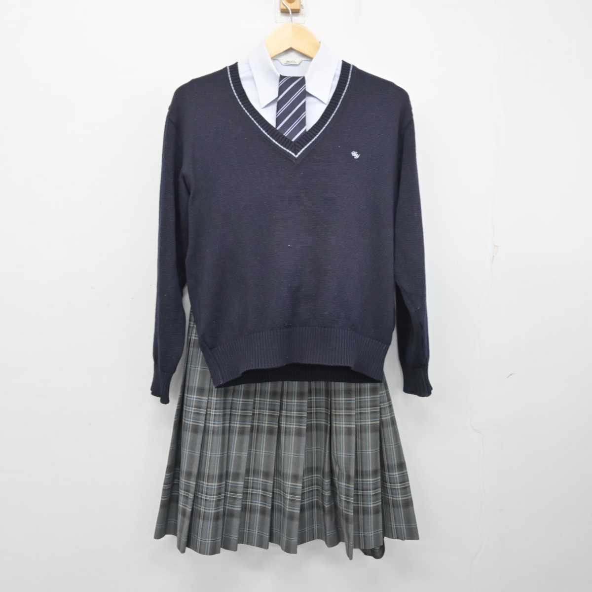 【中古】神奈川県 中央大学附属横浜中学校・高等学校 女子制服 5点 (ブレザー・ニット・シャツ・スカート) sf054106