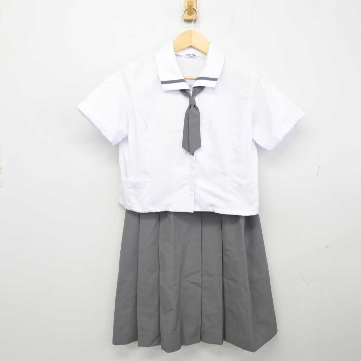 【中古】広島県 福山誠之館高等学校 女子制服 2点 (シャツ・スカート) sf054144