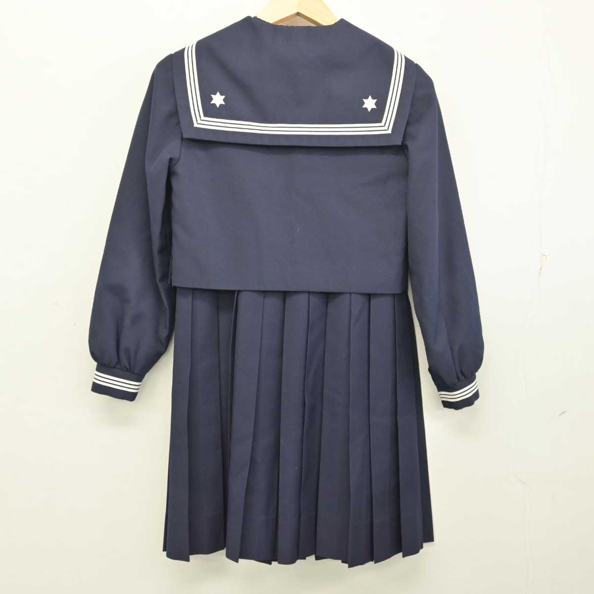 【中古】福岡県 修猷館高等学校 女子制服 2点 (セーラー服・ジャンパースカート) sf054186