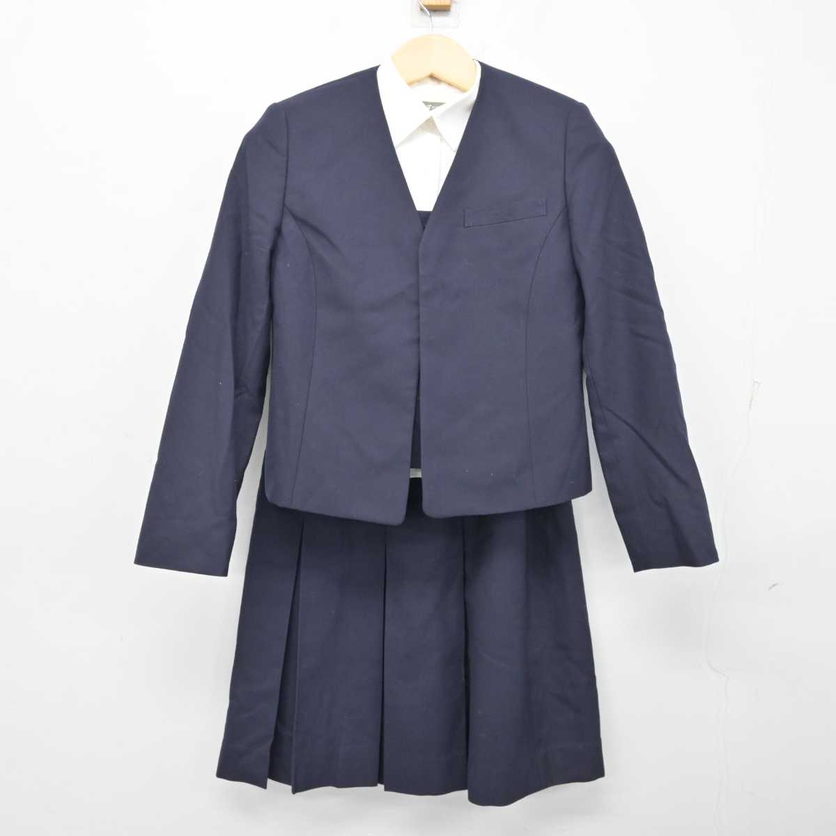 【中古】福岡県 城南高等学校 女子制服 4点 (ブレザー・ベスト・シャツ・スカート) sf054221