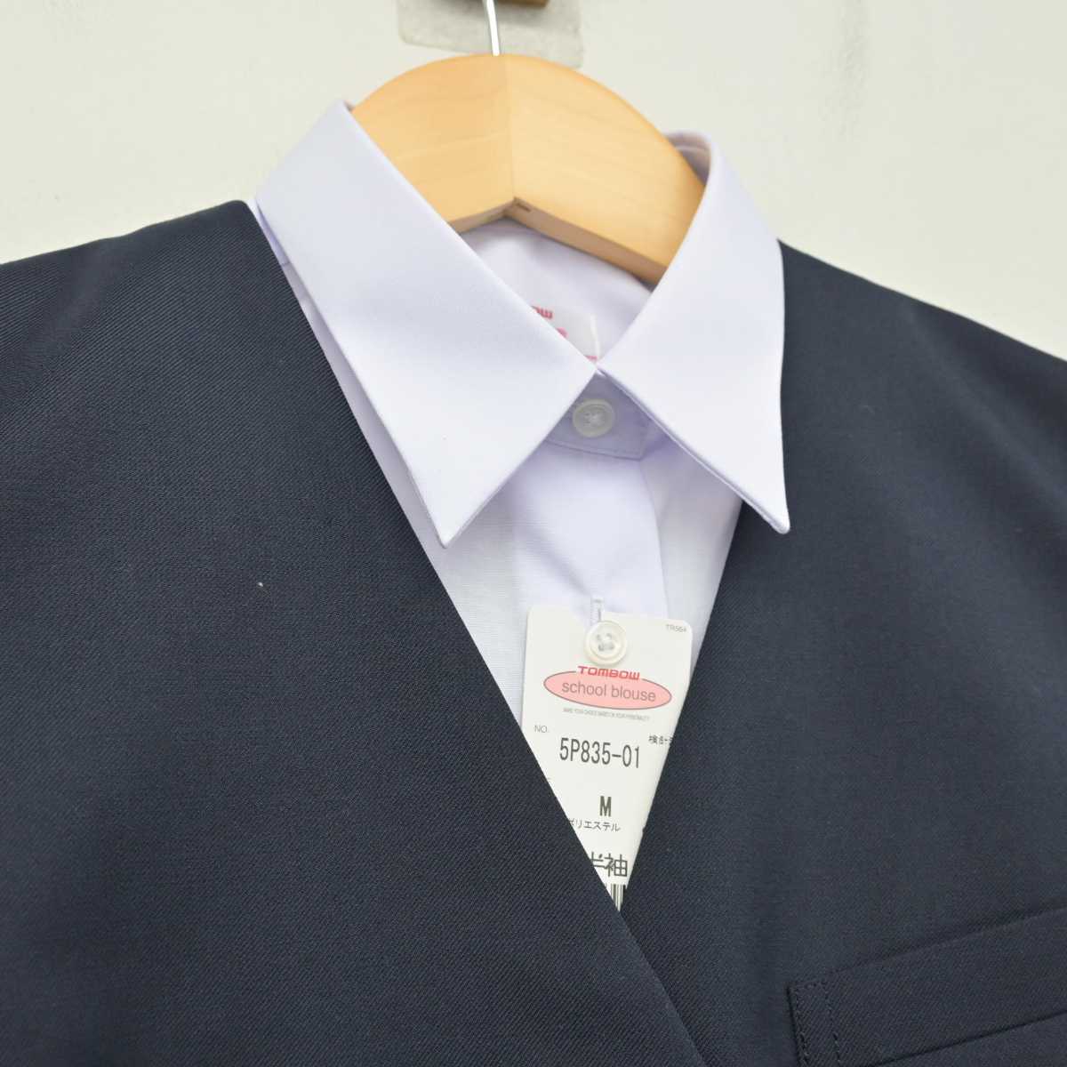 【中古】埼玉県 白幡中学校 女子制服 3点 (ベスト・シャツ・スカート) sf054258