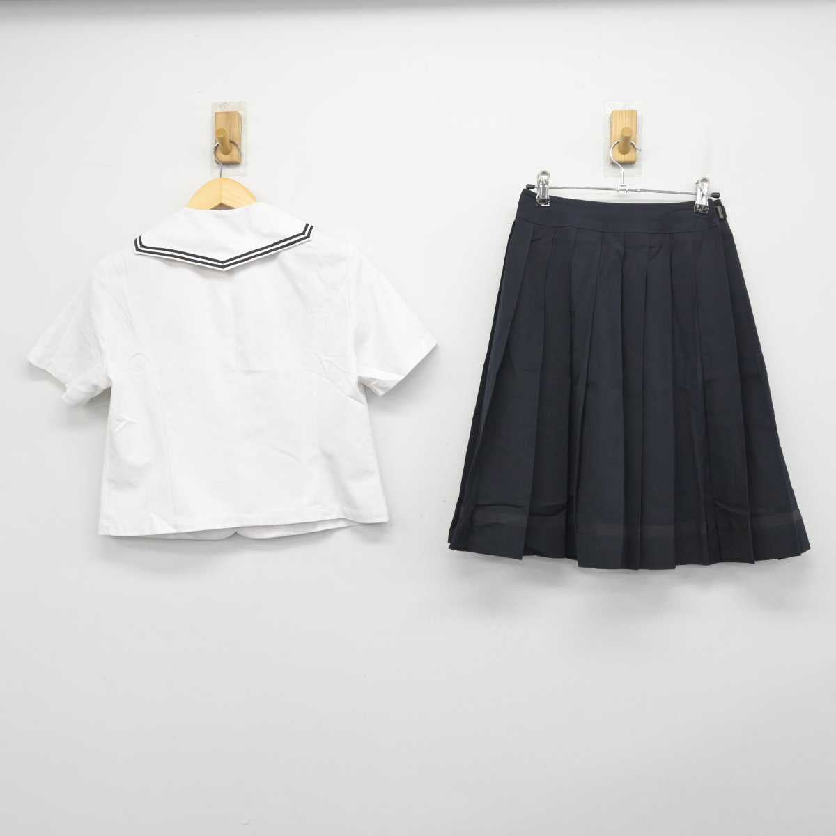 【中古】大阪府 初芝立命館中学校・高等学校 女子制服 3点 (シャツ・スカート) sf054296