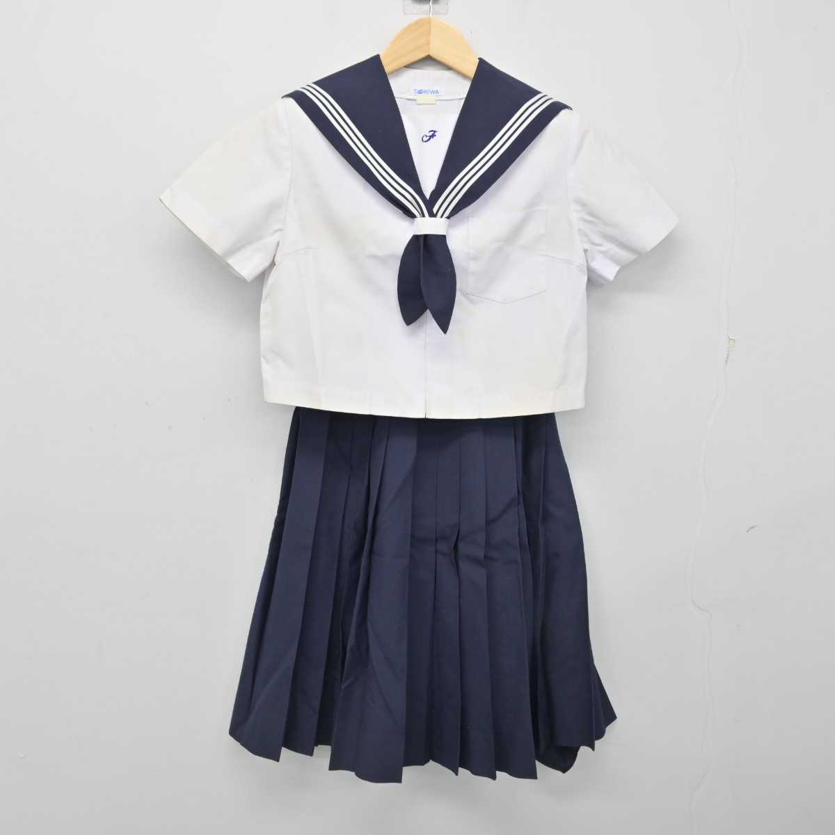 【中古】大分県 大分大学教育学部附属中学校 女子制服 2点 (セーラー服・スカート) sf054308