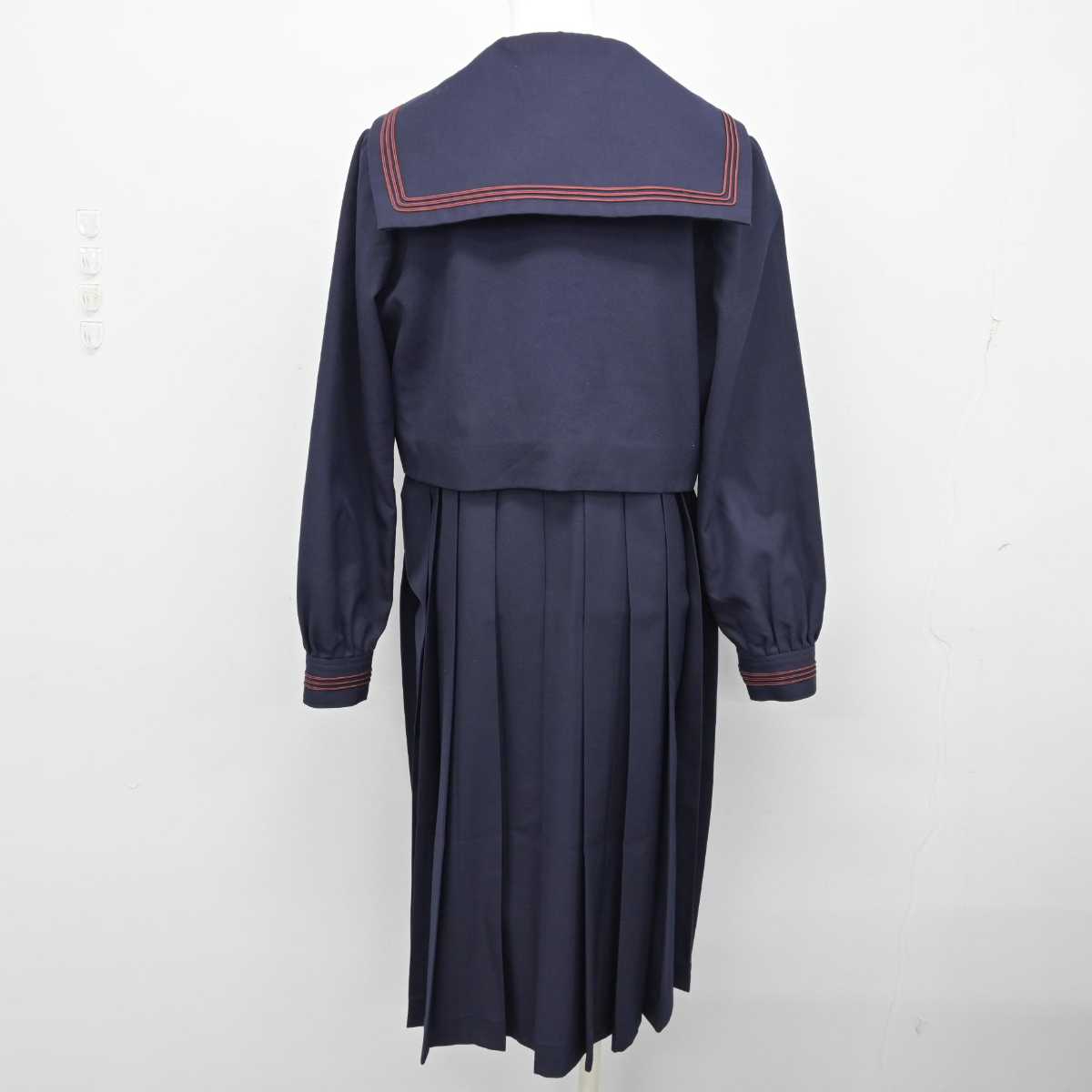 【中古】福岡県 福岡女学院高等学校 女子制服 3点 (セーラー服・ジャンパースカート) sf054336