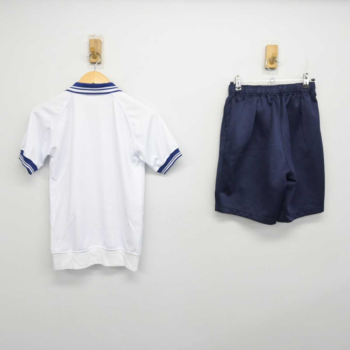 【中古】高知県 土佐女子中学高等学校 女子制服 2点 (体操服 上・体操服 下) sf054371