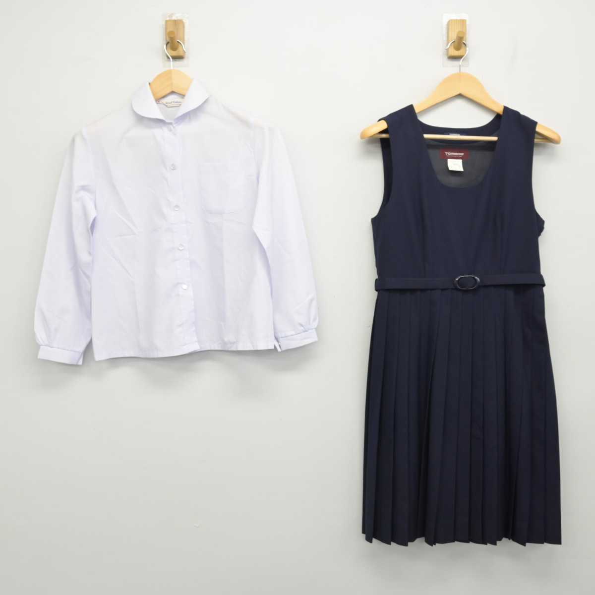 【中古】愛知県 椙山女学園高等学校 女子制服 2点 (シャツ・ジャンパースカート) sf054451