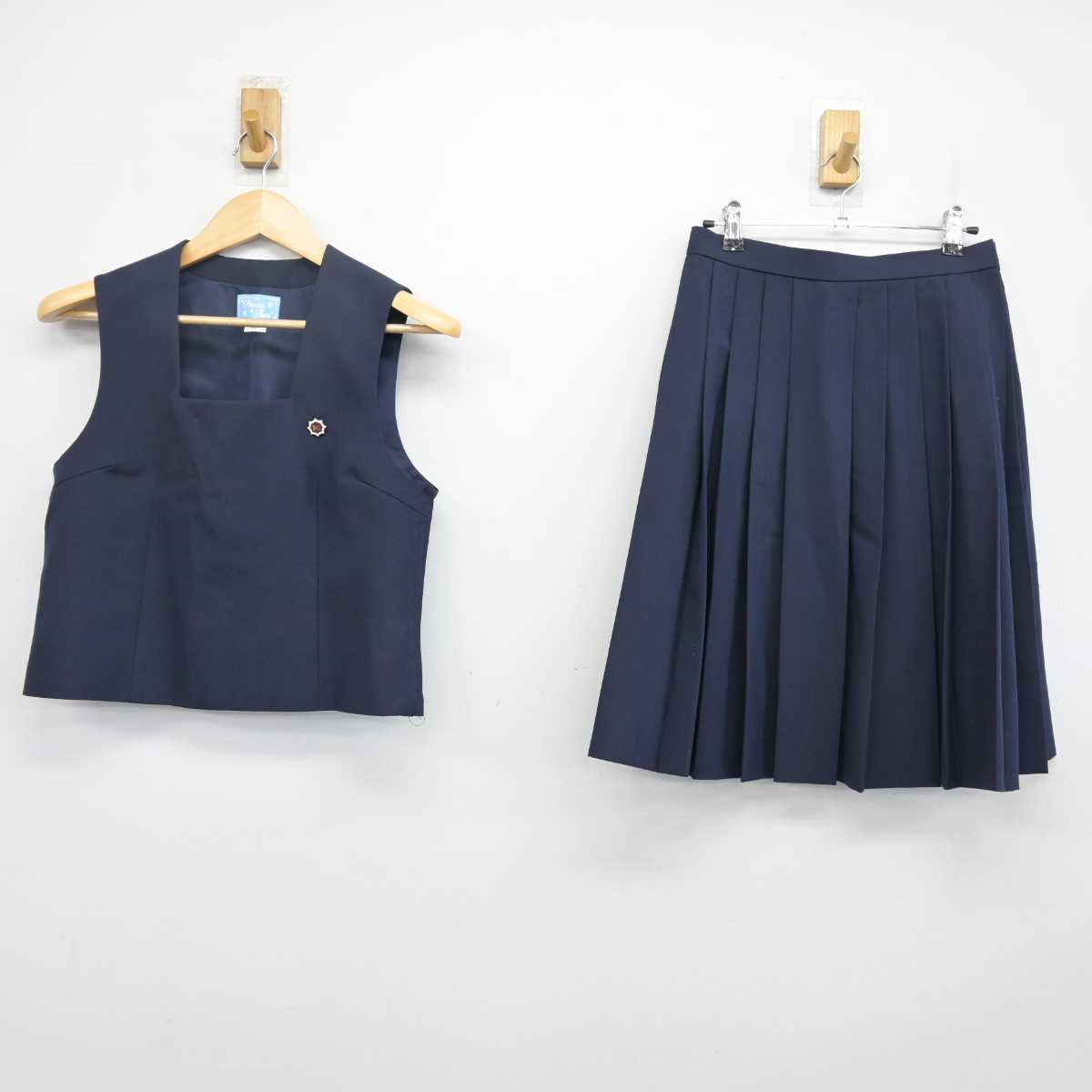 【中古】神奈川県 湘洋中学校 女子制服 3点 (ベスト・スカート) sf054484