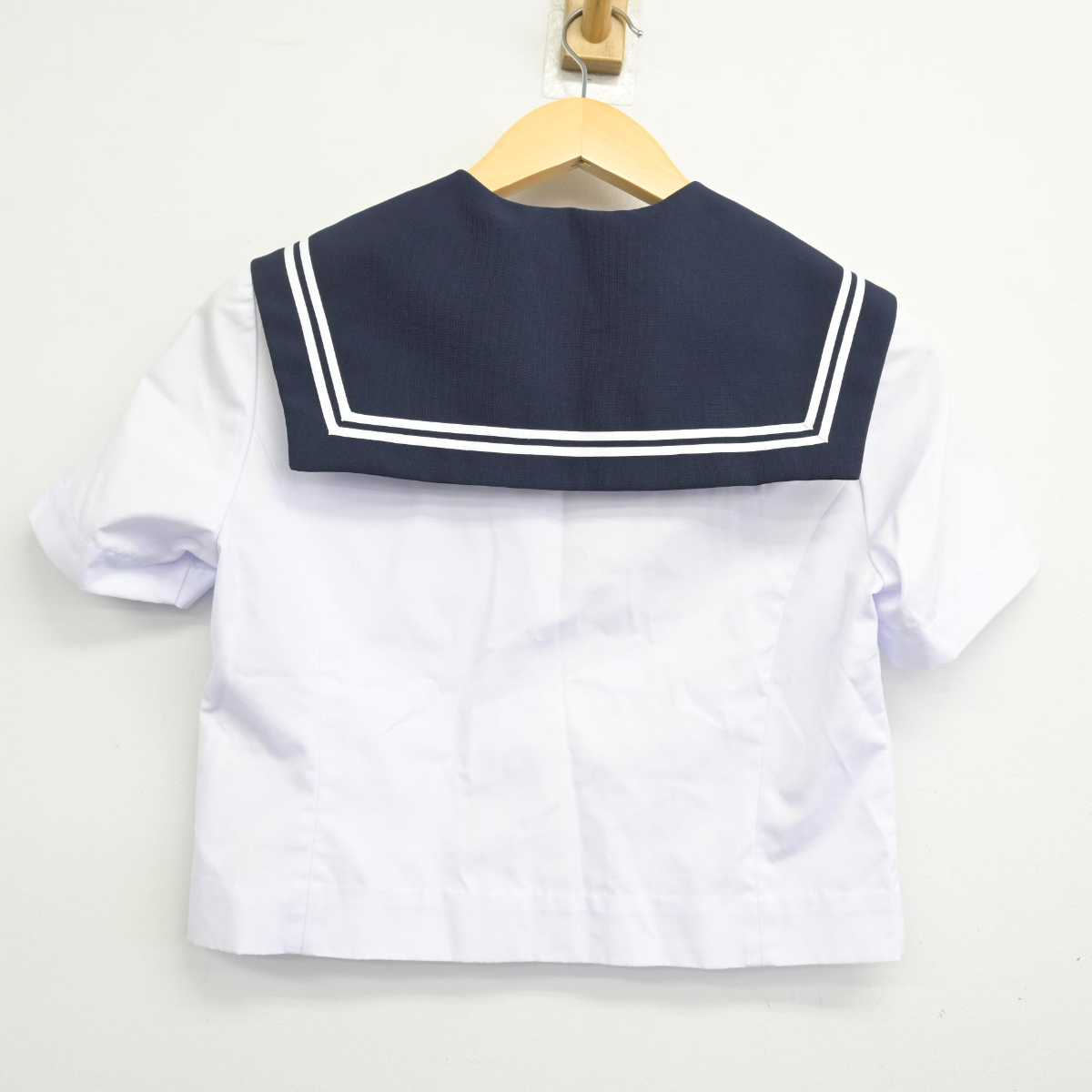 【中古】愛知県 佐屋中学校 女子制服 2点 (セーラー服) sf054498