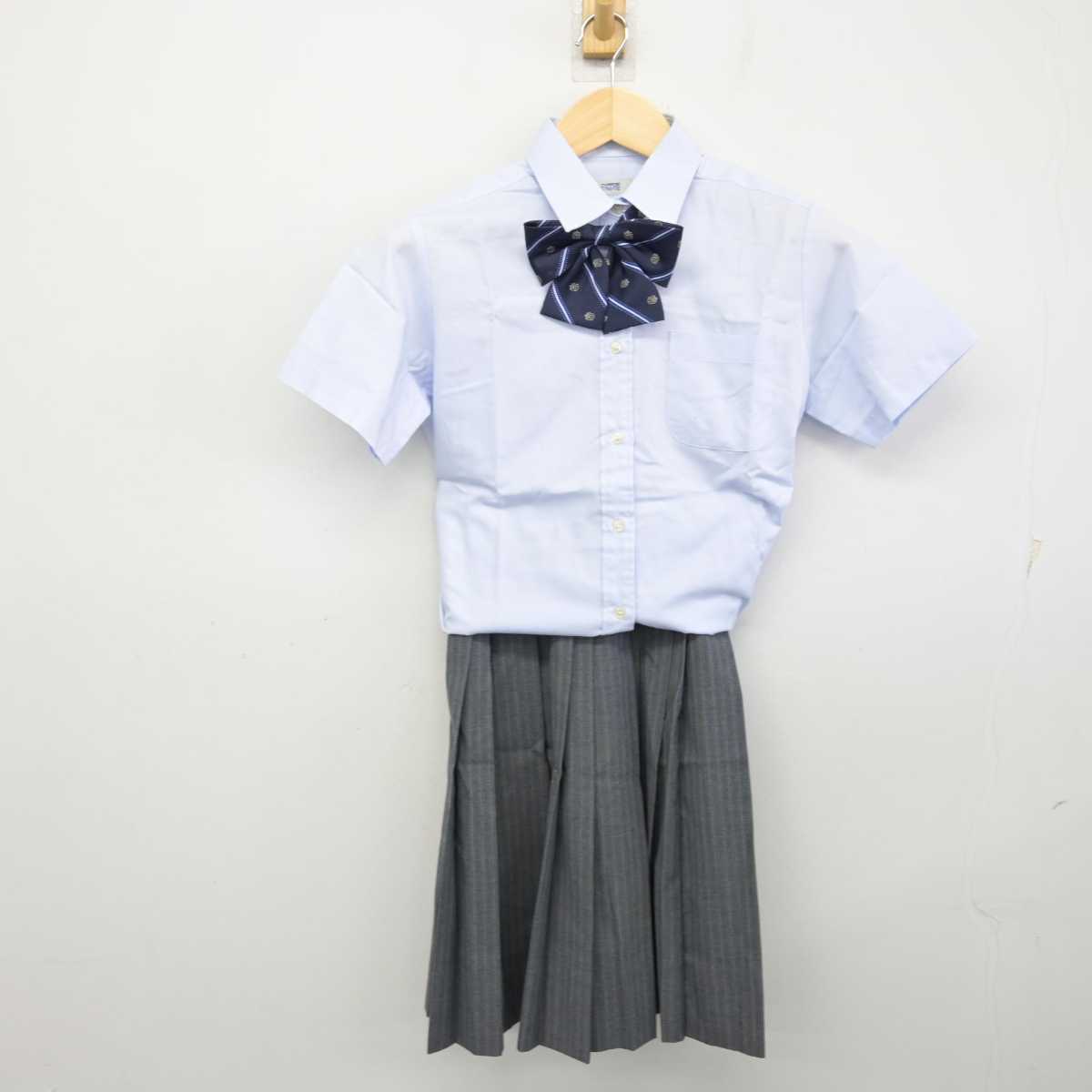 【中古】兵庫県 六甲アイランド高等学校 女子制服 4点 (シャツ・スカート) sf054541