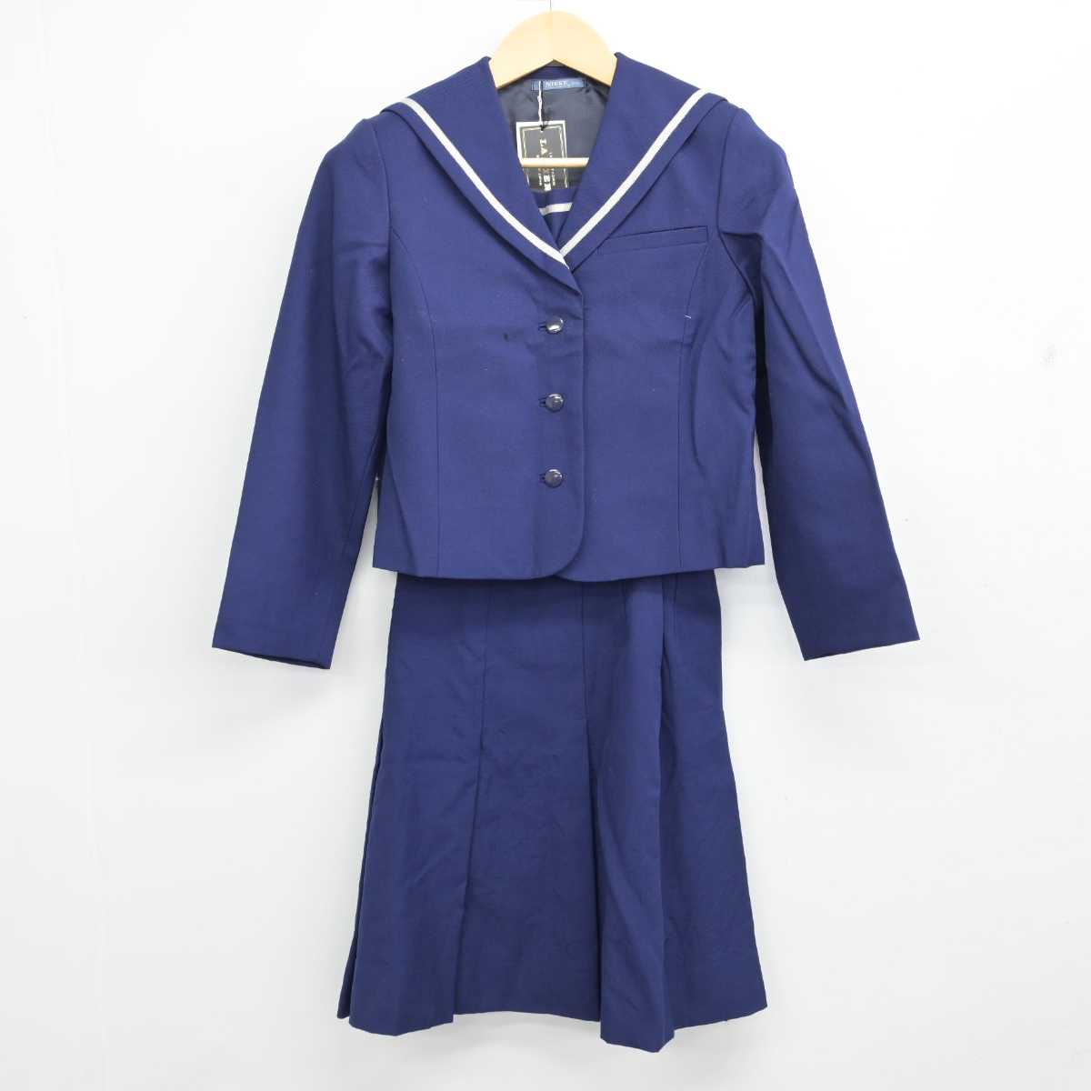 【中古】秋田県 秋田高等学校 女子制服 2点 (セーラー服・スカート) sf054648