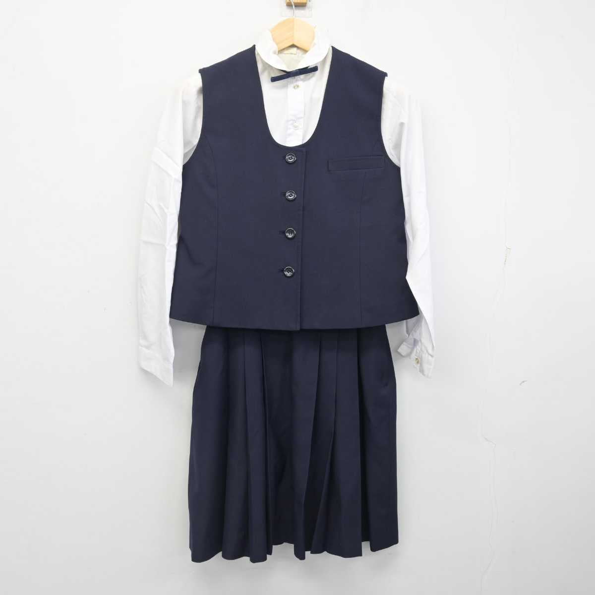 【中古】東京都 女子美術大学付属高等学校・中学校 女子制服 7点 (ブレザー・ベスト・シャツ・スカート) sf054709