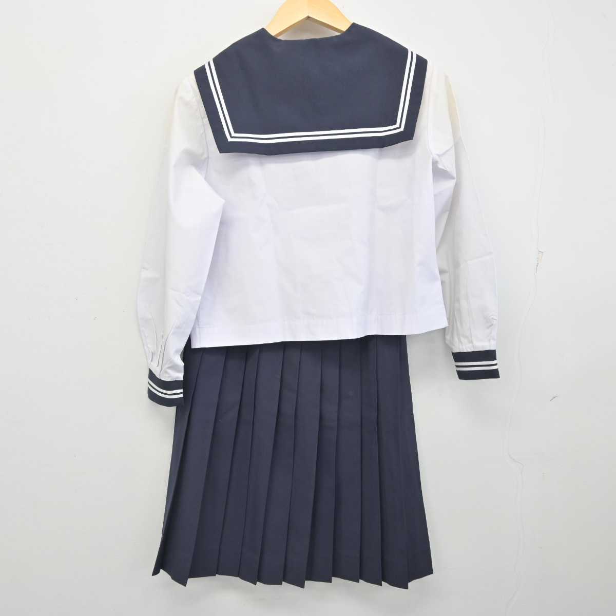 【中古】宮崎県 沖水中学校 女子制服 2点 (セーラー服・スカート) sf054765