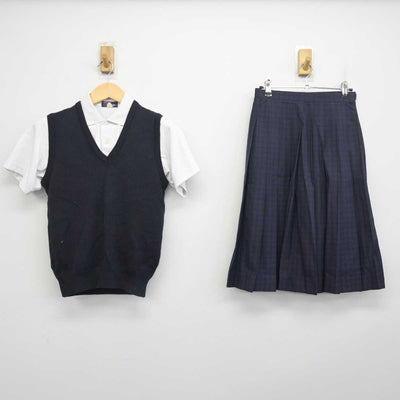 【中古】福岡県 福岡市内新中学標準服 女子制服 3点 (ニットベスト・シャツ・スカート) sf054776