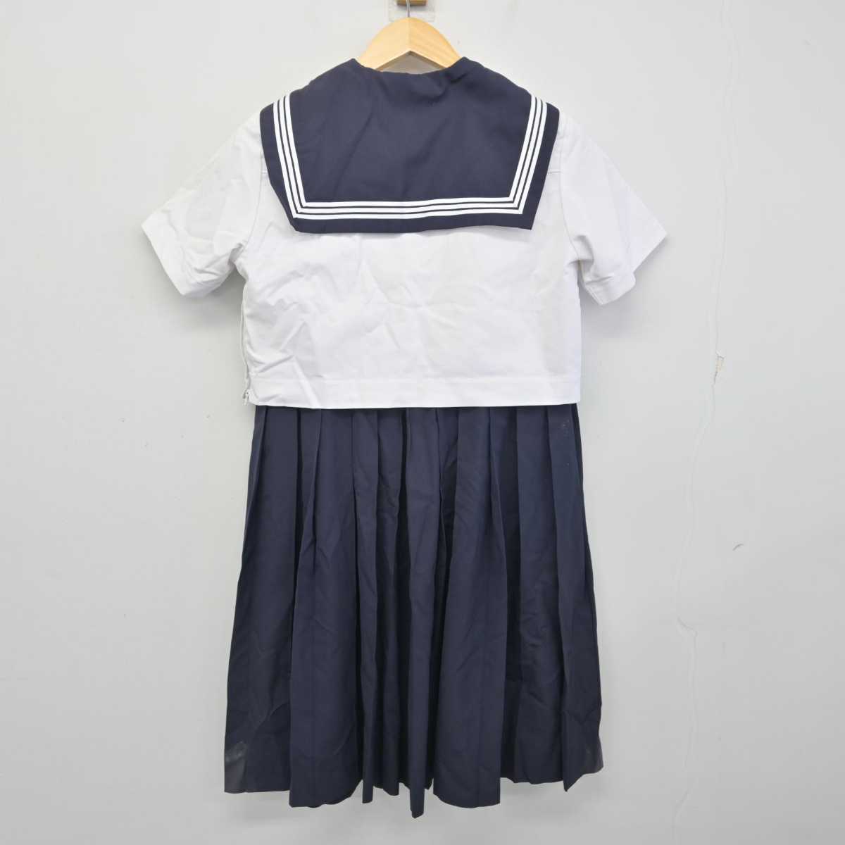 【中古】福岡県 精華女子高等学校/旧制服 女子制服 4点 (セーラー服・ジャンパースカート) sf054818