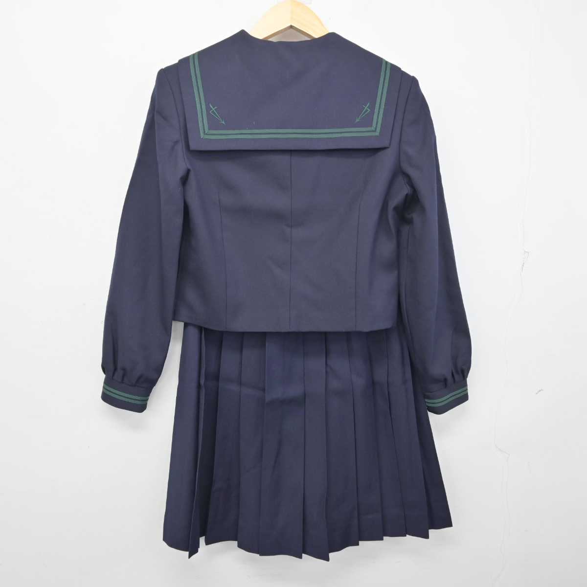 【中古】東京都 二松學舍大学附属高等学校 女子制服 2点 (セーラー服・スカート) sf054820