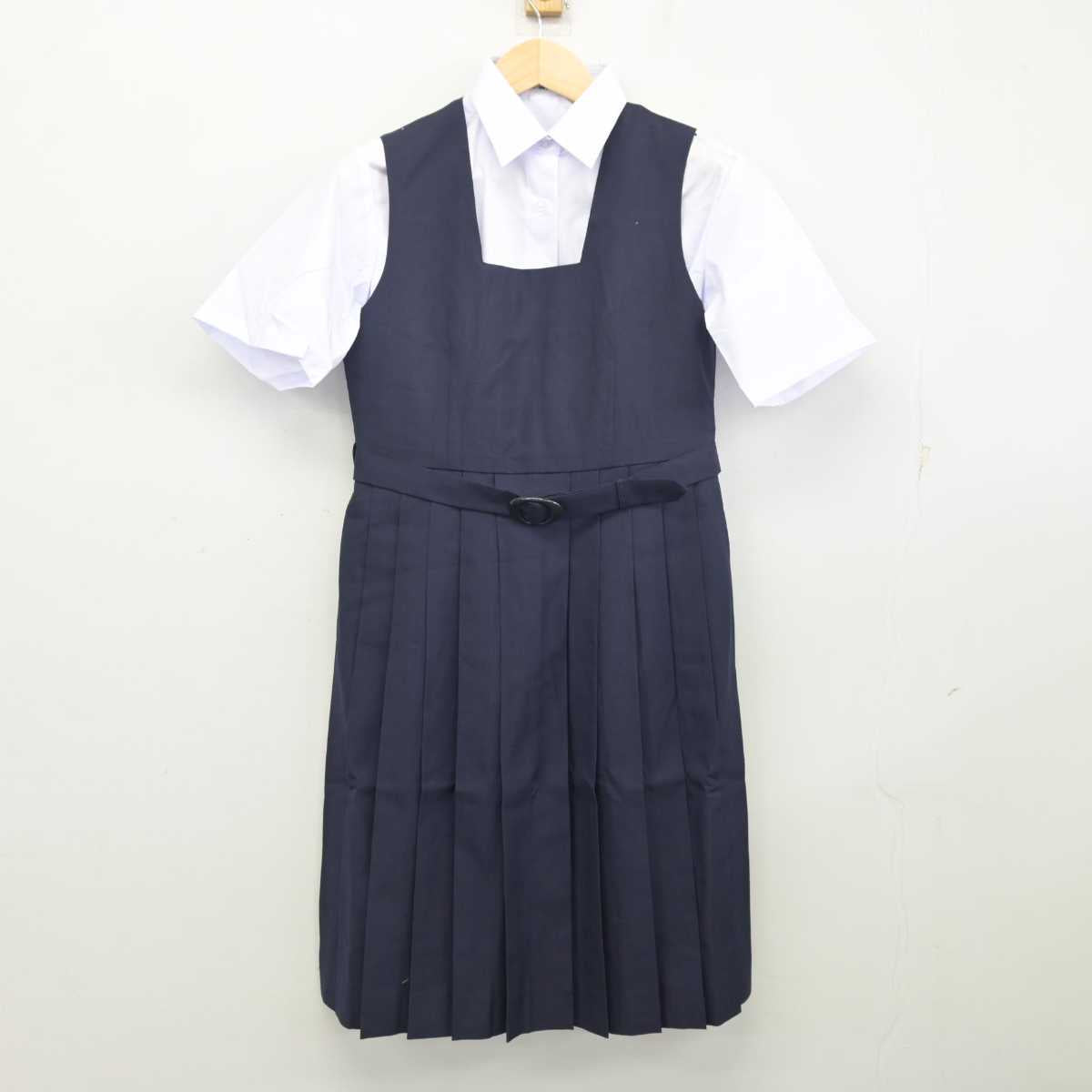 【中古】千葉県 小金北中学校 女子制服 2点 (シャツ・ジャンパースカート) sf054851