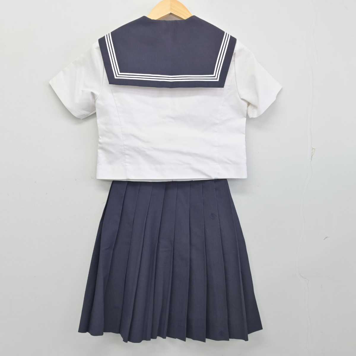 【中古】愛知県 桜台高等学校 女子制服 2点 (セーラー服・スカート) sf054864