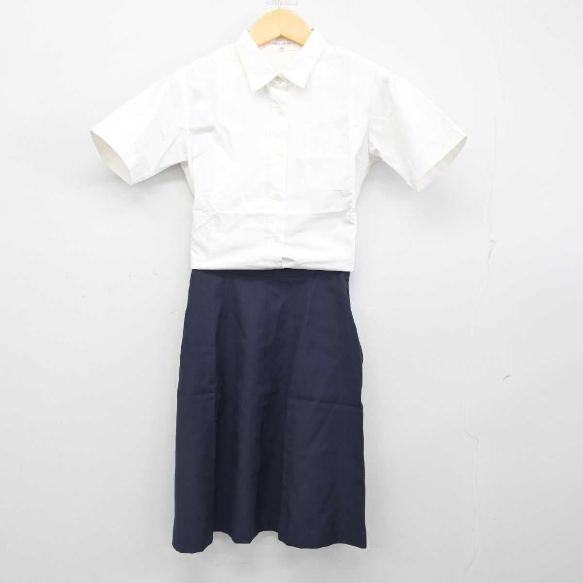 【中古】埼玉県 蕨高等学校 女子制服 2点 (シャツ・スカート) sf054884