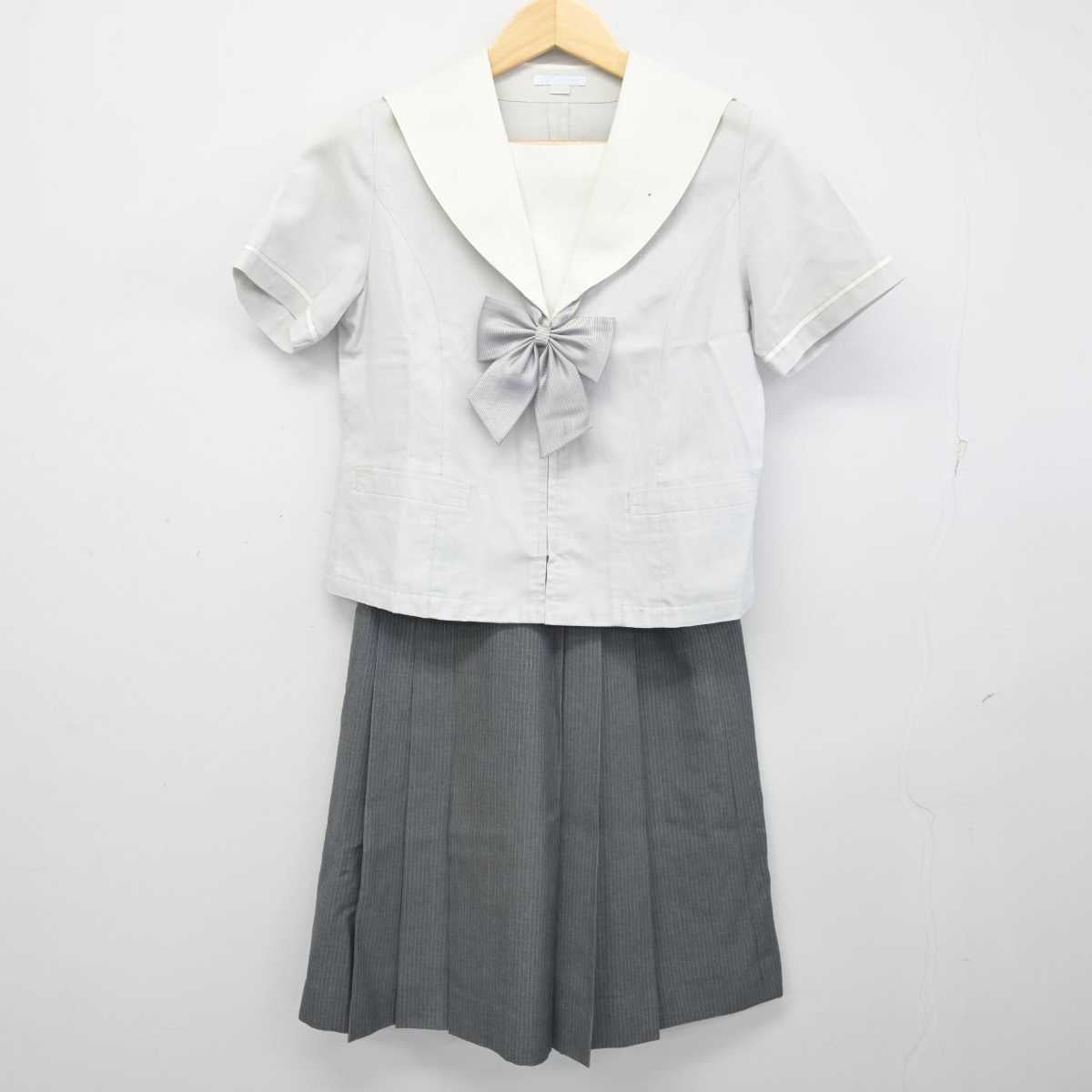 【中古】福岡県 九州国際大学付属高等学校 女子制服 3点 (セーラー服・スカート) sf054942