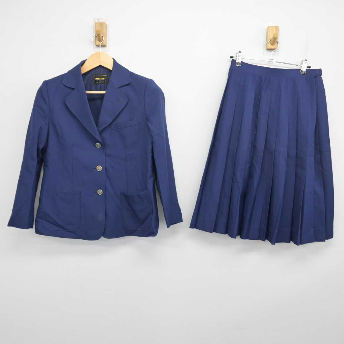 【中古】千葉県 御滝中学校 女子制服 2点 (ブレザー・スカート) sf054961