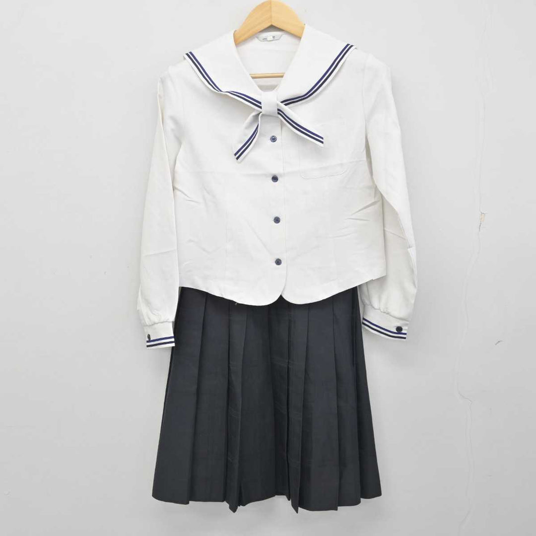 【中古】栃木県 宇都宮海星女子学院高等学校 女子制服 3点 (セーラー服・スカート) sf054996 | 中古制服通販パレイド