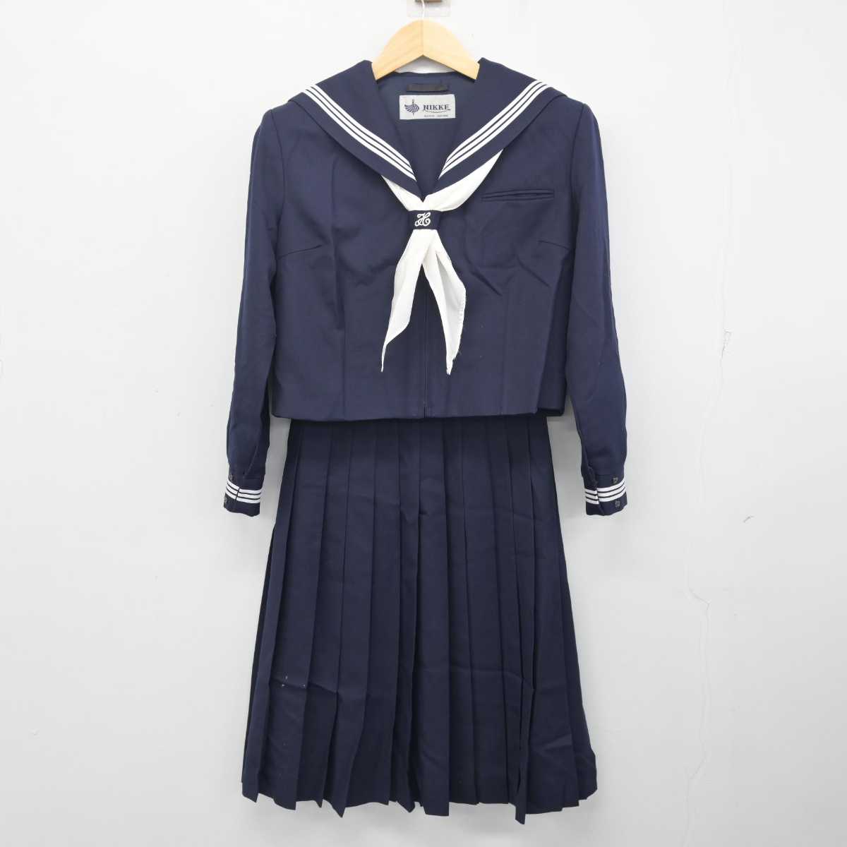 【中古】東京都 高津中学校 女子制服 3点 (セーラー服・スカート) sf055004