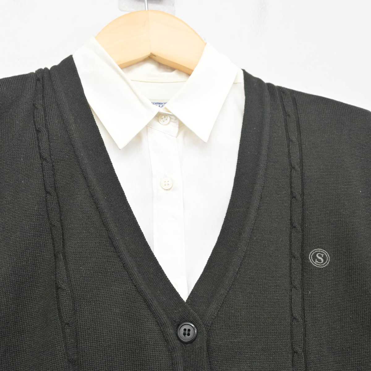 【中古】千葉県 八千代松陰高等学校 女子制服 3点 (ニット・シャツ) sf055009