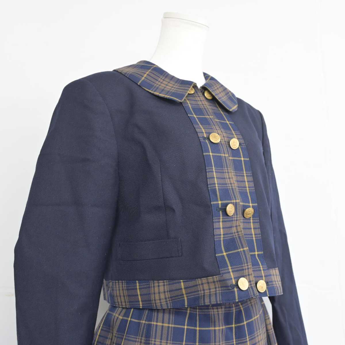 【中古】福岡県 福岡女子高等学校 女子制服 2点 (ブレザー・スカート) sf055042