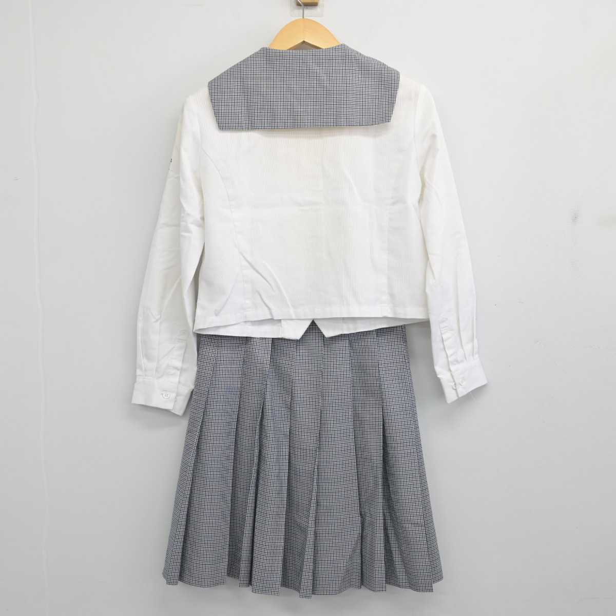 【中古】熊本県 東海大学付属熊本星翔高等学校 女子制服 2点 (ブラウス・スカート) sf055163